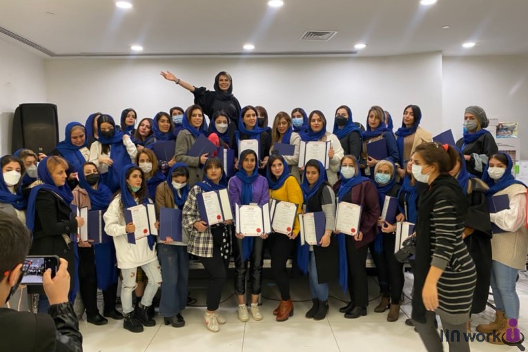 سالن تخصصی رنگ و مش باران سوری در تهران