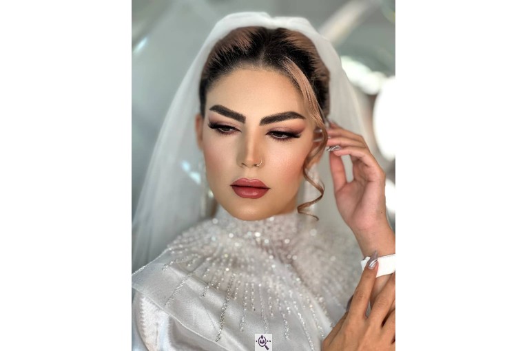 سالن آرایش و زیبایی رویا زرکش در سیرجان