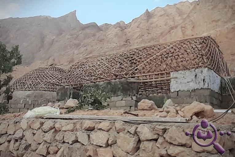 ساخت آلاچیق سنتی زرین کمر در قلعه گنج کرمان