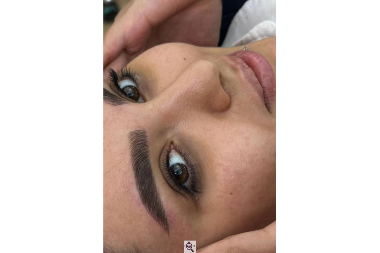 سالن زیبایی اکسیر در همدان