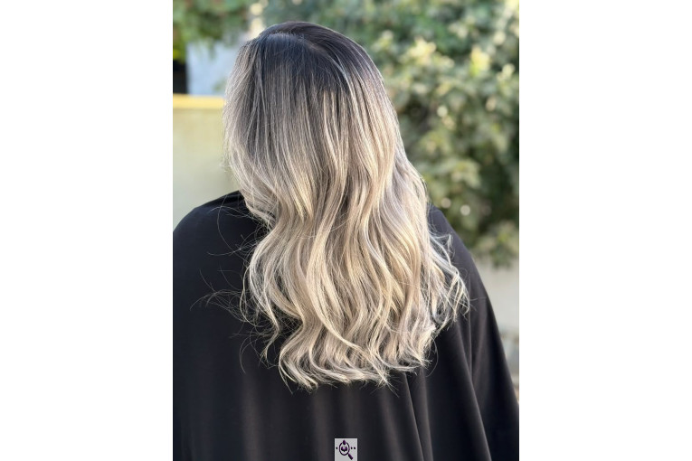 سالن آرایش و زیبایی ملکه در کاشمر