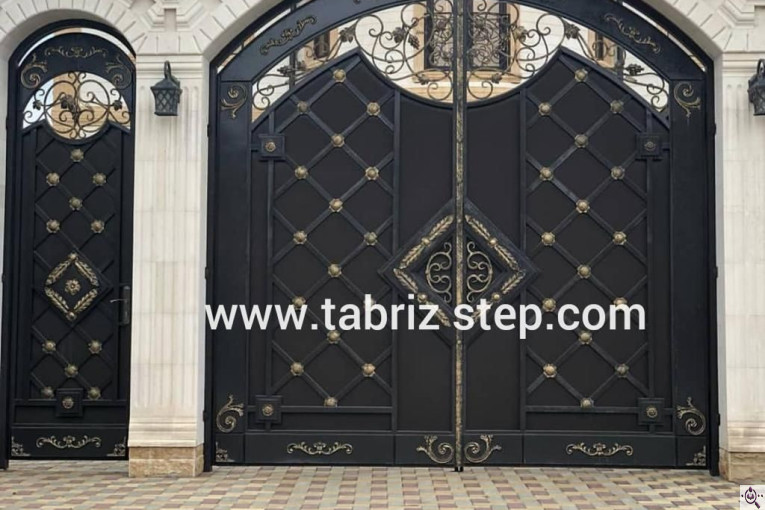 درب و پنجره سازی آهنی یزدانی در سیرجان
