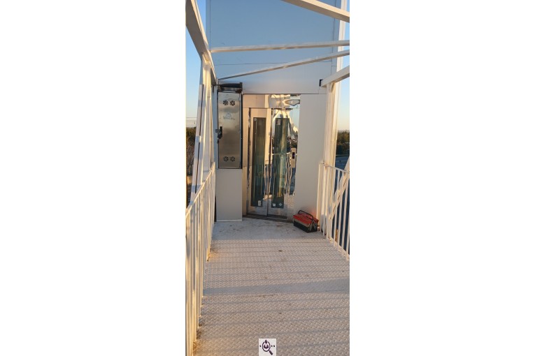 خدمات طراحی و نصب انواع آسانسور دل افروز در مشهد