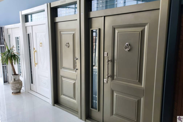 کلینیک درب و پنجره بازماندگان در میناب