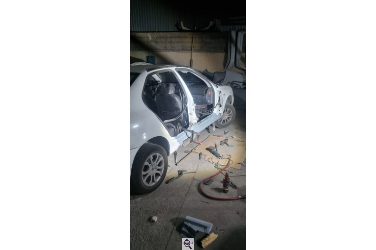 خدمات صافکاری pdr بدون رنگ فرهمند در شیراز