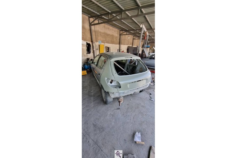 خدمات صافکاری pdr بدون رنگ فرهمند در شیراز