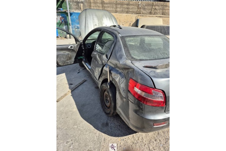 خدمات صافکاری pdr بدون رنگ فرهمند در شیراز