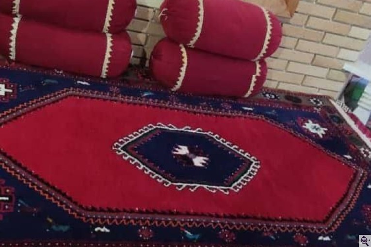 فرش دستبافت آدینه در کلاردشت