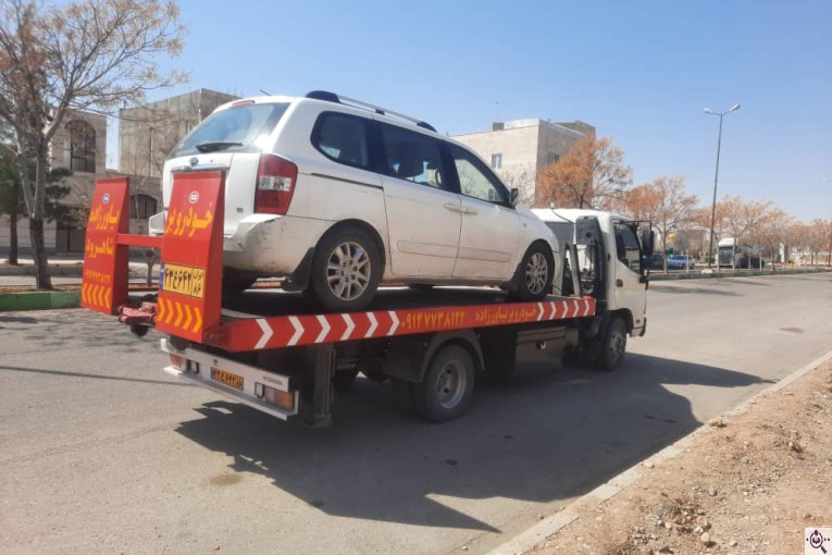 امدادخودرو و جرثقیل یدک کش یاورزاده در شاهرود
