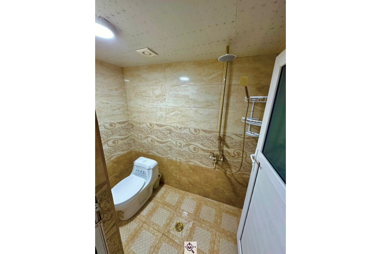 کلبه البرز در بابل