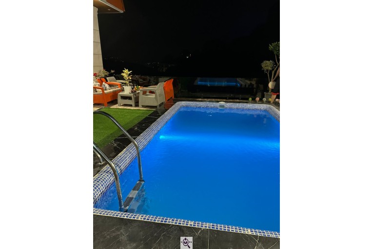 کلبه البرز در بابل