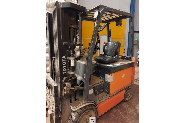 سردخانه آمونیاکی پنج هزار تنی عباسی در همدان