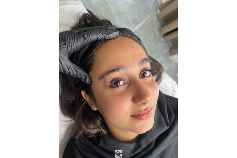 میکروبلیدینگ حانیه طایفی در یزد