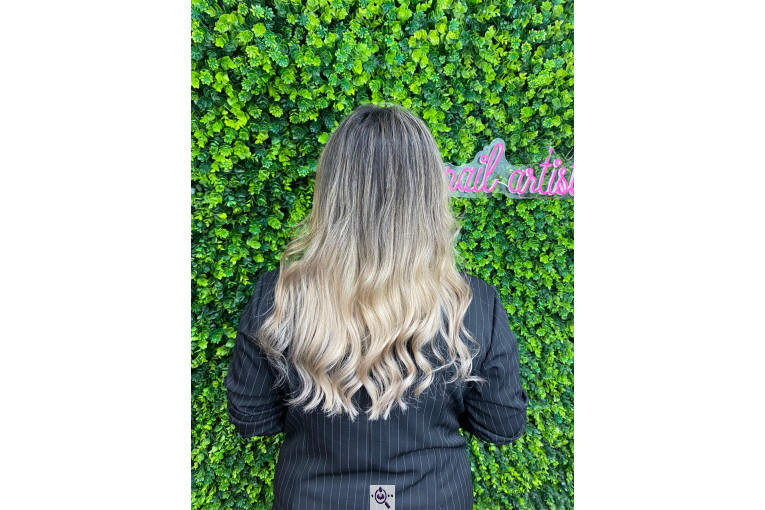 خدمات رنگ مو بهاره بهزادی در بوشهر