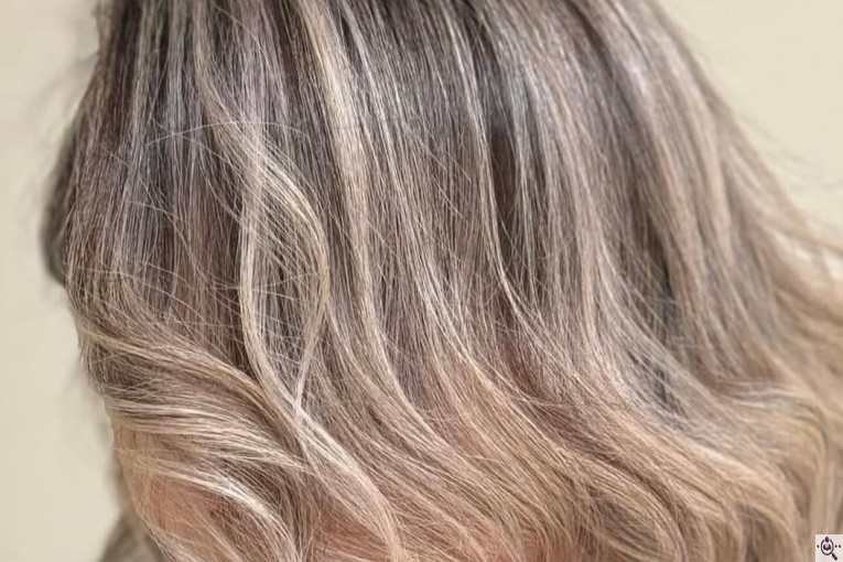 خدمات رنگ مو بهاره بهزادی در بوشهر