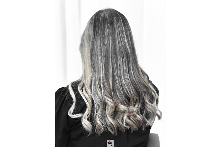 خدمات رنگ مو بهاره بهزادی در بوشهر