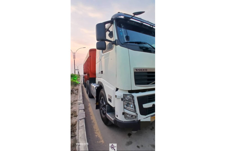 نمایشگاه کامیون طبرستان در ساری