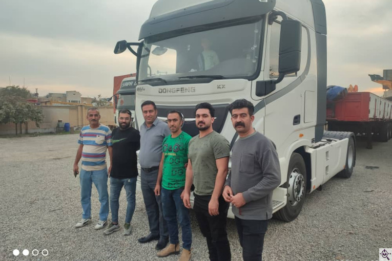نمایشگاه کامیون صالح در تهران