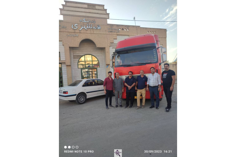 نمایشگاه کامیون صالح در تهران