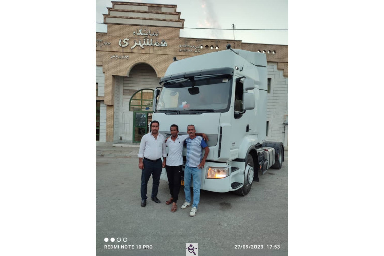 نمایشگاه کامیون صالح در تهران