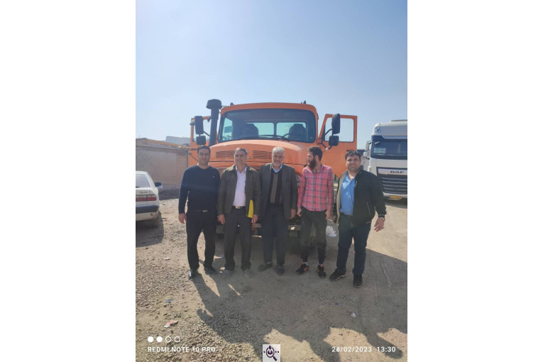 نمایشگاه کامیون صالح در تهران