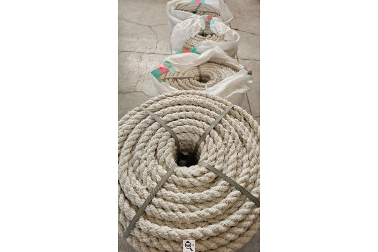 اصفهان شیک تاپ