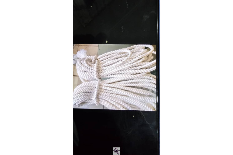 اصفهان شیک تاپ