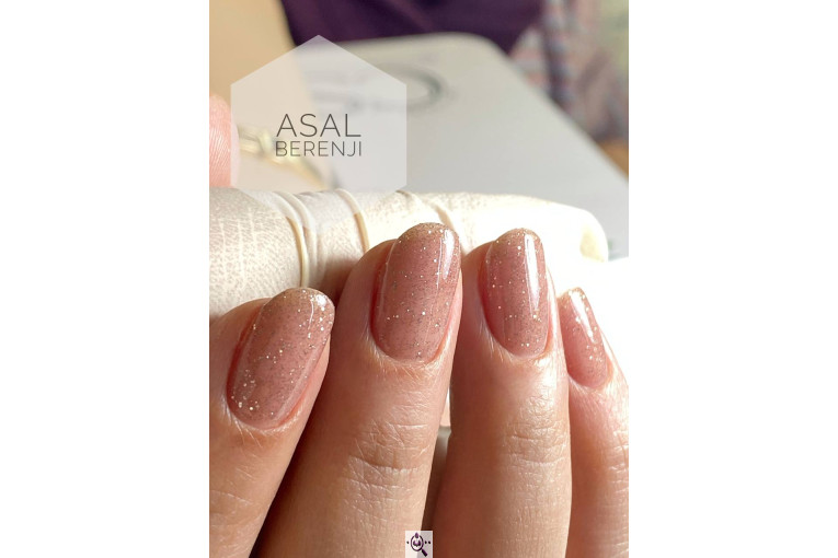 بهترین مربی و مدرس آموزش ناخن فنی حرفه ای در کرج @nailbyasalberenji