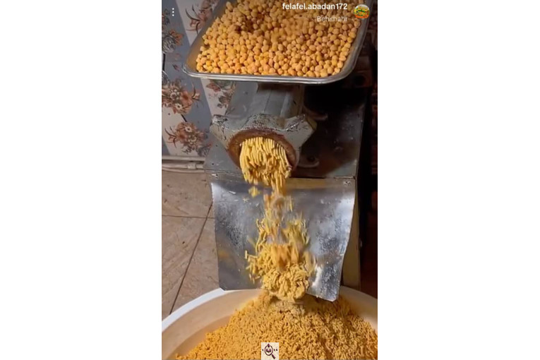 فلافل سلف سرویس آبادان در بهشهر