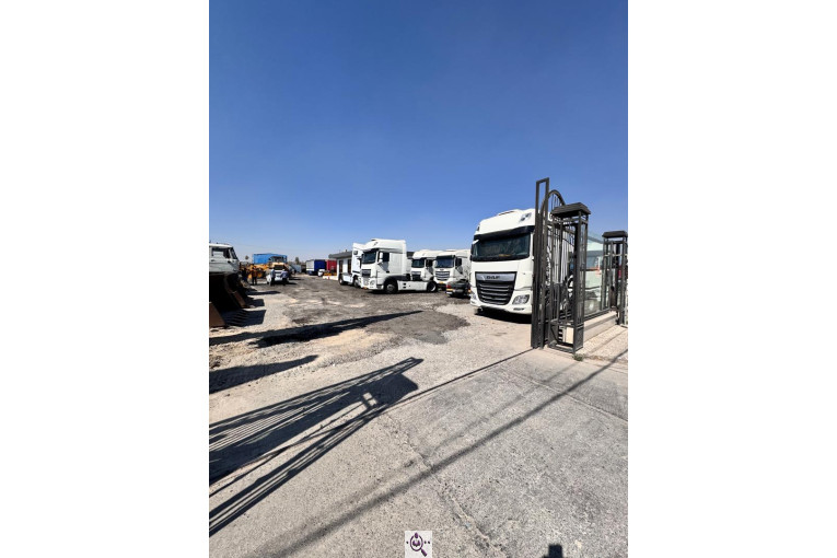 نمایشگاه کامیون امام علی در تهران