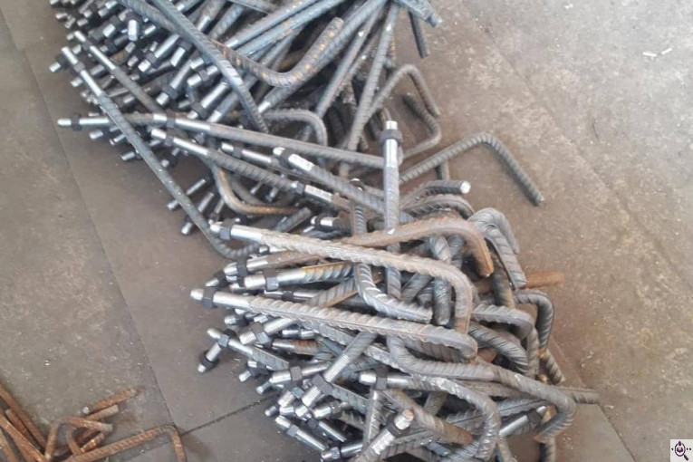 کارگاه خم و برش آذربایجان در میانه