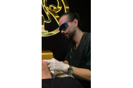 مطب زیبایی دکتر روزبه در رشت