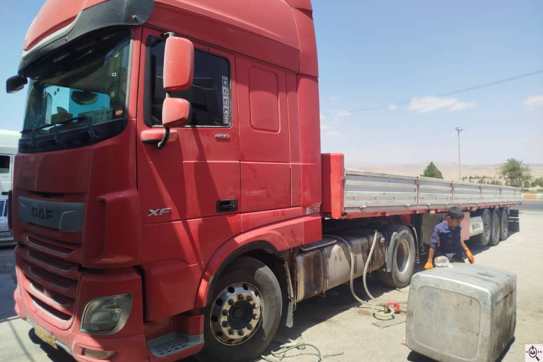 باکسازی احمد در نشتیفان