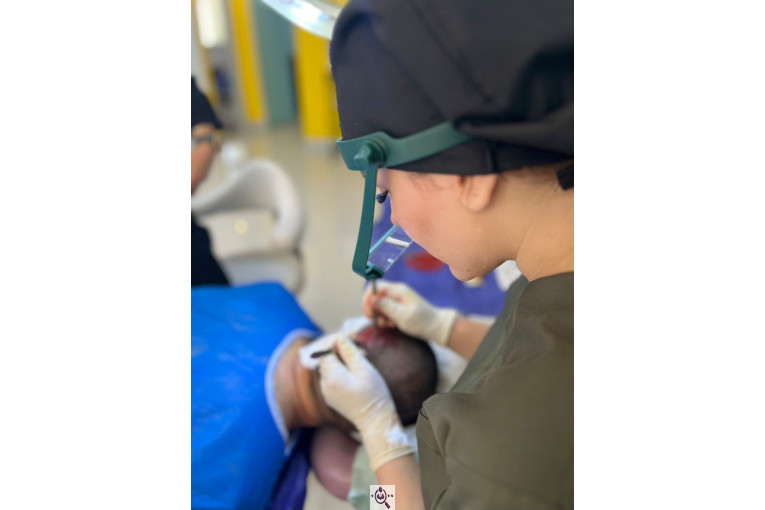 کاشت مو زینب خواجه پور در اهواز