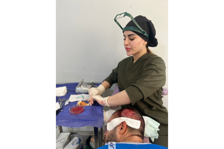 کاشت مو زینب خواجه پور در اهواز