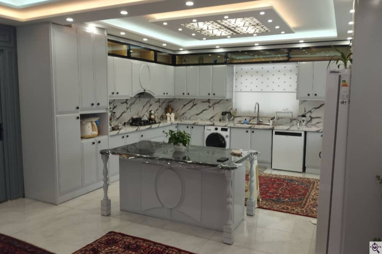 دکوراسیون داخلی چوب سرخ در البرز