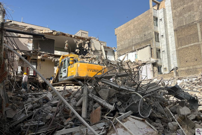 خاکبرداری عمران پی گستر در تهران