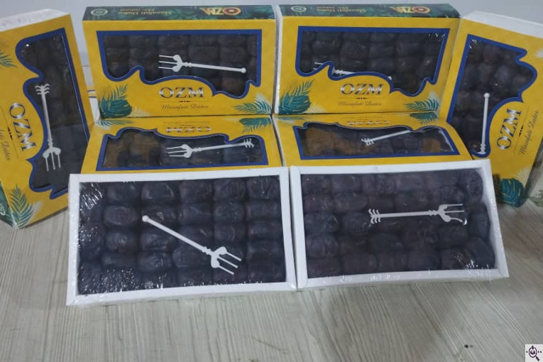 صنایع سردخانه بسته بندی طلای سیاه بم