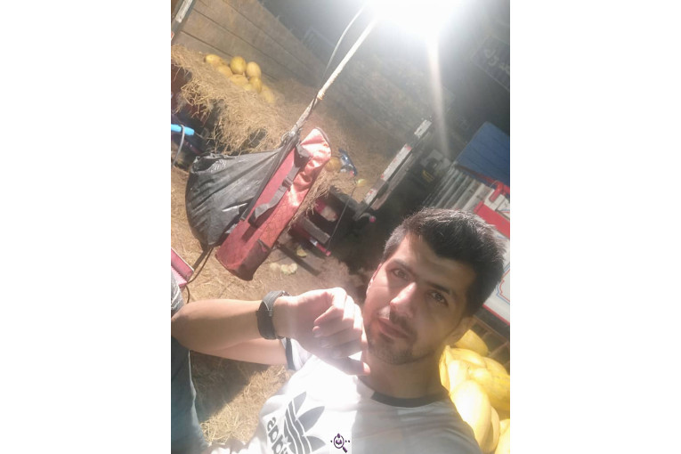 میوه و تره بار مصطفی بهادری در کازرون