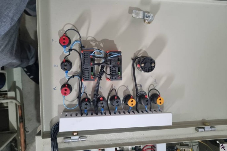 گروه صنعتی برودتی دقیق در رشت