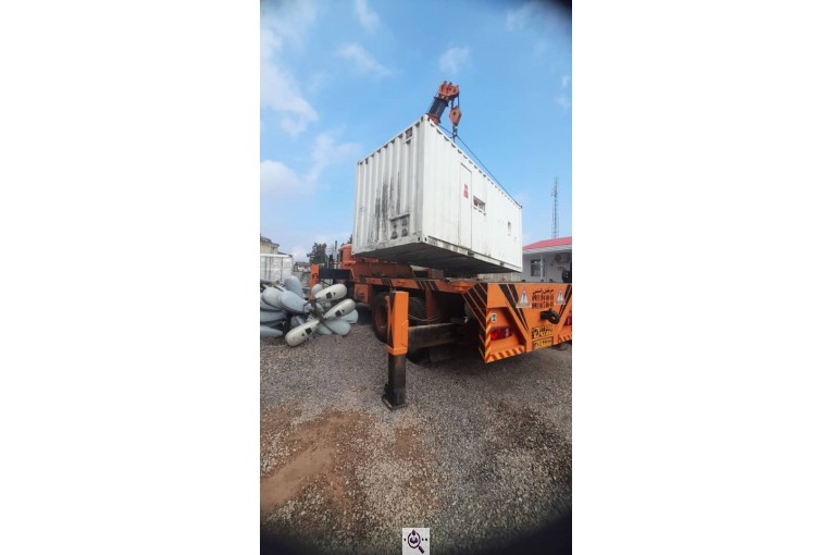 جرثقیل خودرو بر راستین در رضوانشهر اردجان