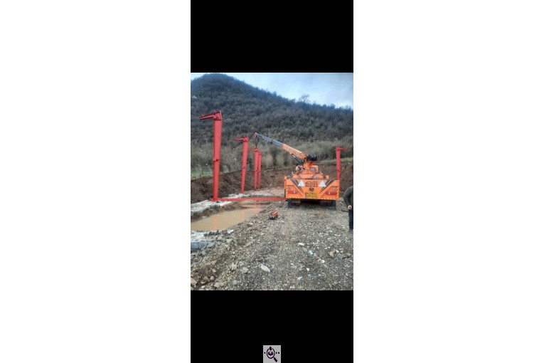 جرثقیل خودرو بر راستین در رضوانشهر اردجان