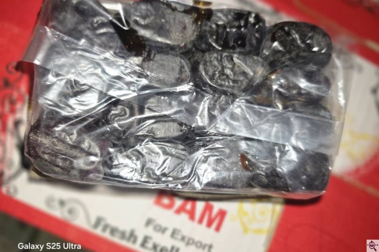 خرید و فروش خرمای مضافتی بم در کرمان