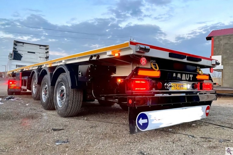 تریلی سازی صبا صنعت در همدان