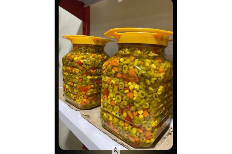 تولید کننده زیتون و روغن زیتون اکبری در طارم