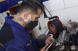 جلوبندی ساز و تعمیر جعبه فرمان برقی و هیدرولیک پژمان در رشت