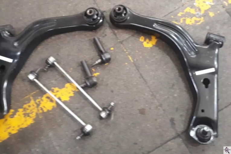 جلوبندی ساز و تعمیر جعبه فرمان برقی و هیدرولیک پژمان در رشت