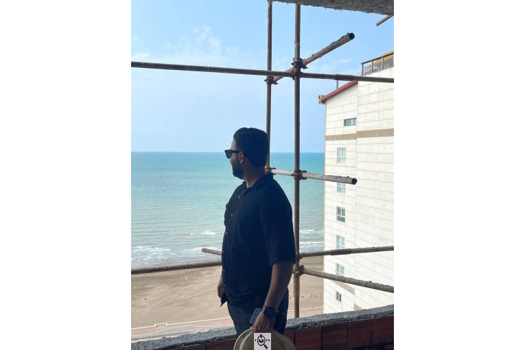 ماهان شفیعی سرخرود 09118212885