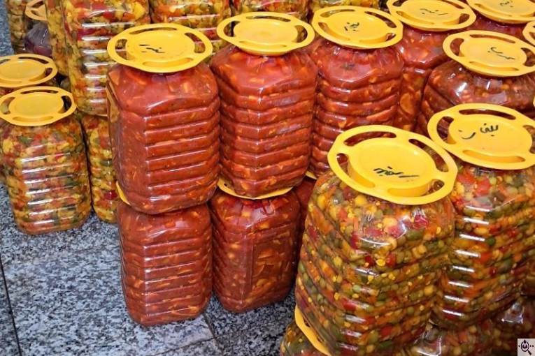 تولید و پخش ترشیجات ابتکار معطر در قائمشهر