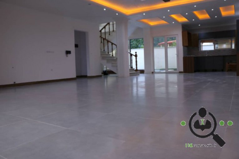 مشاور املاک آرتا مهدوی در تنکابن